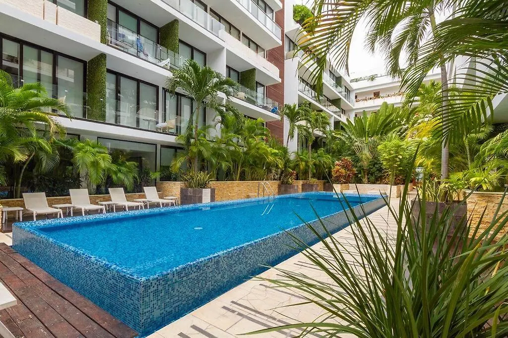 Colourful & Central 1 Bedroom In Playa Del Carmen Mexico