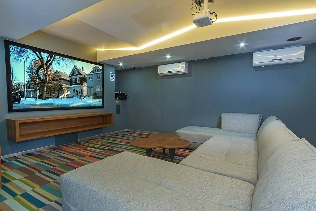Colourful & Central 1 Bedroom In Playa Del Carmen