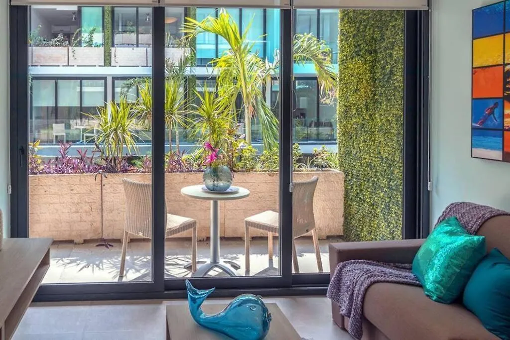 Colourful & Central 1 Bedroom In Playa Del Carmen Apartment